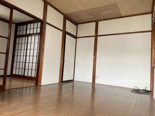 広く明るく感じられる部屋へ